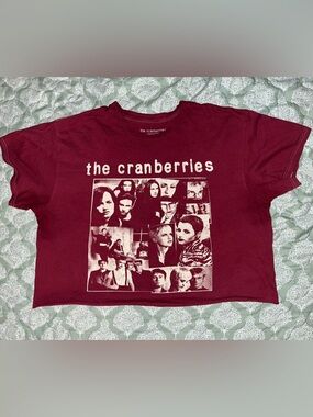 The Cranberries women’s cropped t-shirt